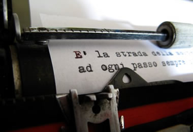 macchina-da-scrivere-la-propria-storia-seguendo-la-stella-cometa